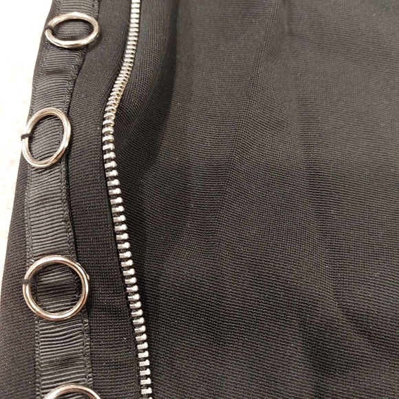 Bebe skinny pants/leggings with ring detail - Picture 4 of 5
